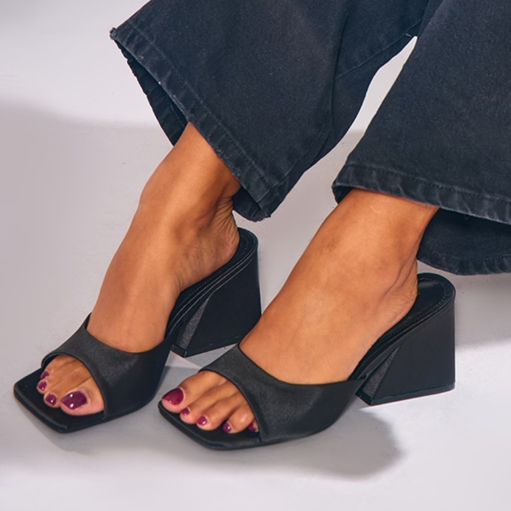Black Wide Fit Square Toe Satin Block Heeled Mules